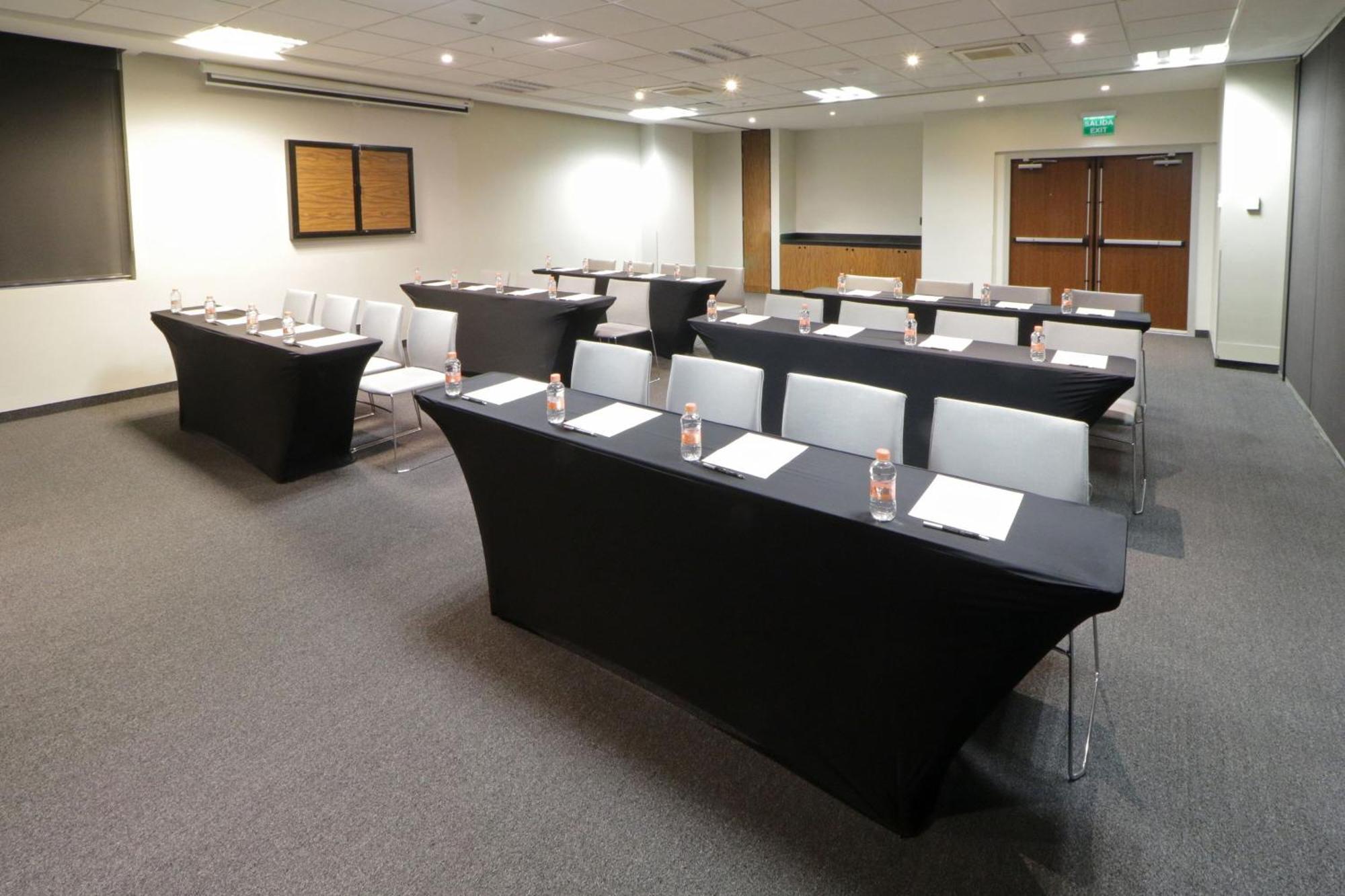 City Express Plus By Marriott Monterrey Nuevo Sur Εξωτερικό φωτογραφία