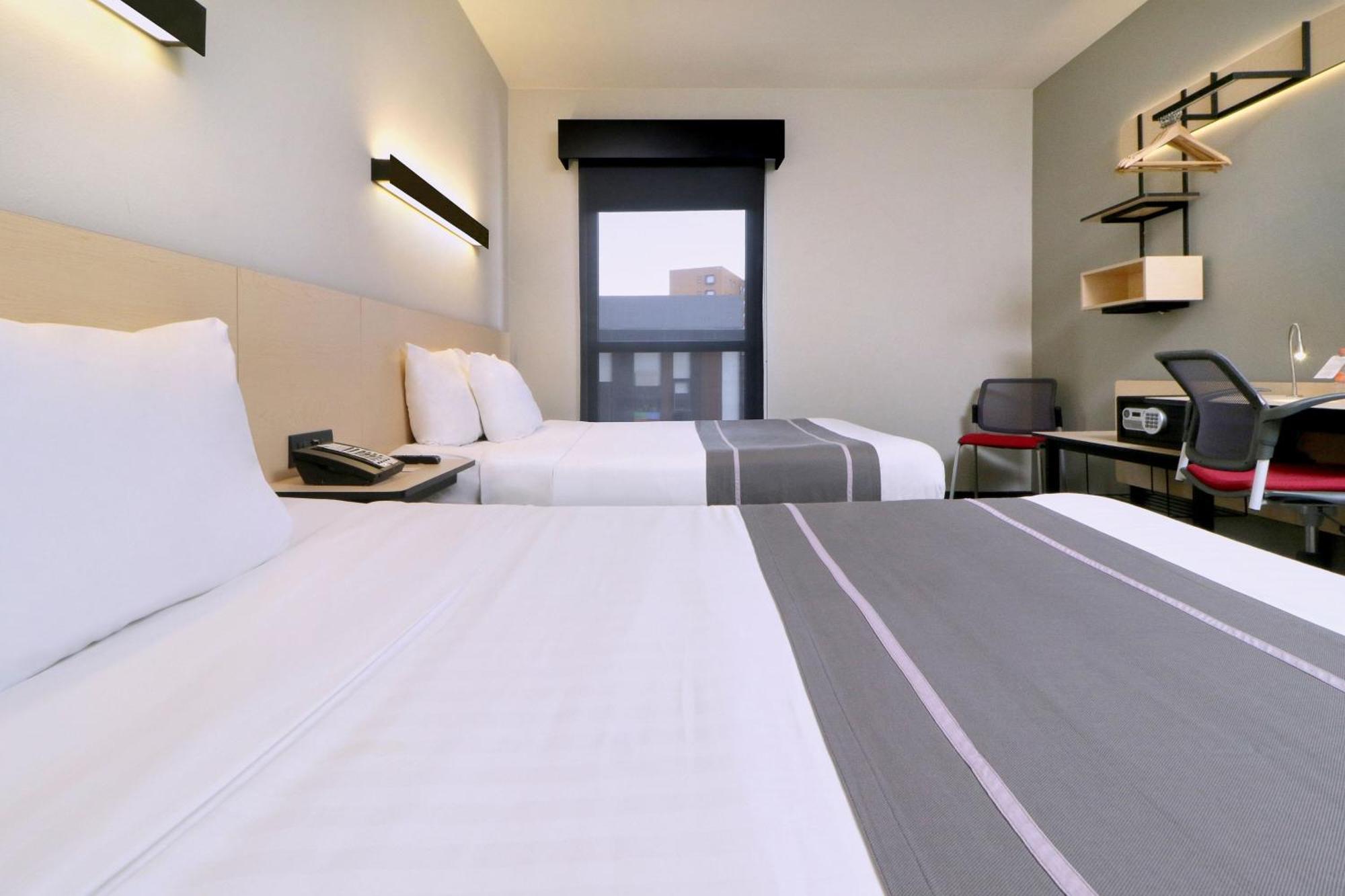 City Express Plus By Marriott Monterrey Nuevo Sur Εξωτερικό φωτογραφία